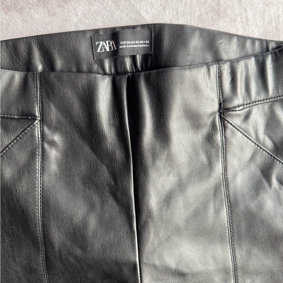 Zara Stylish Gray Leather Pants - Picture 2 of 7